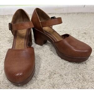 BOC Gia Mary Jane Perforated Brown Leather Clogs Womens 9 Boho Natural Girl